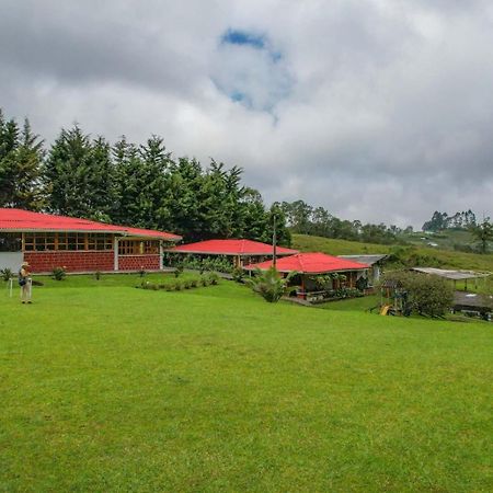 El Manzano  芬卡拉托斯卡纳旅馆酒店 外观 照片