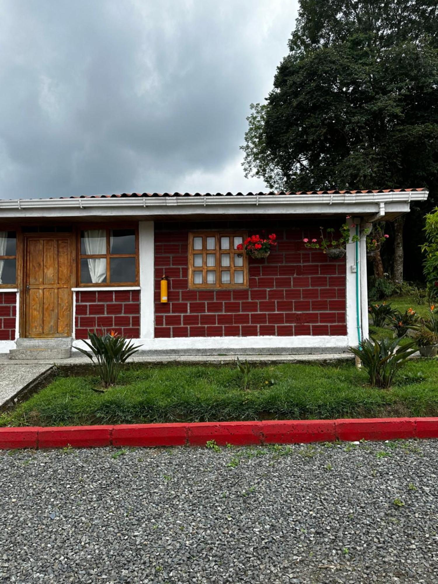El Manzano  芬卡拉托斯卡纳旅馆酒店 外观 照片